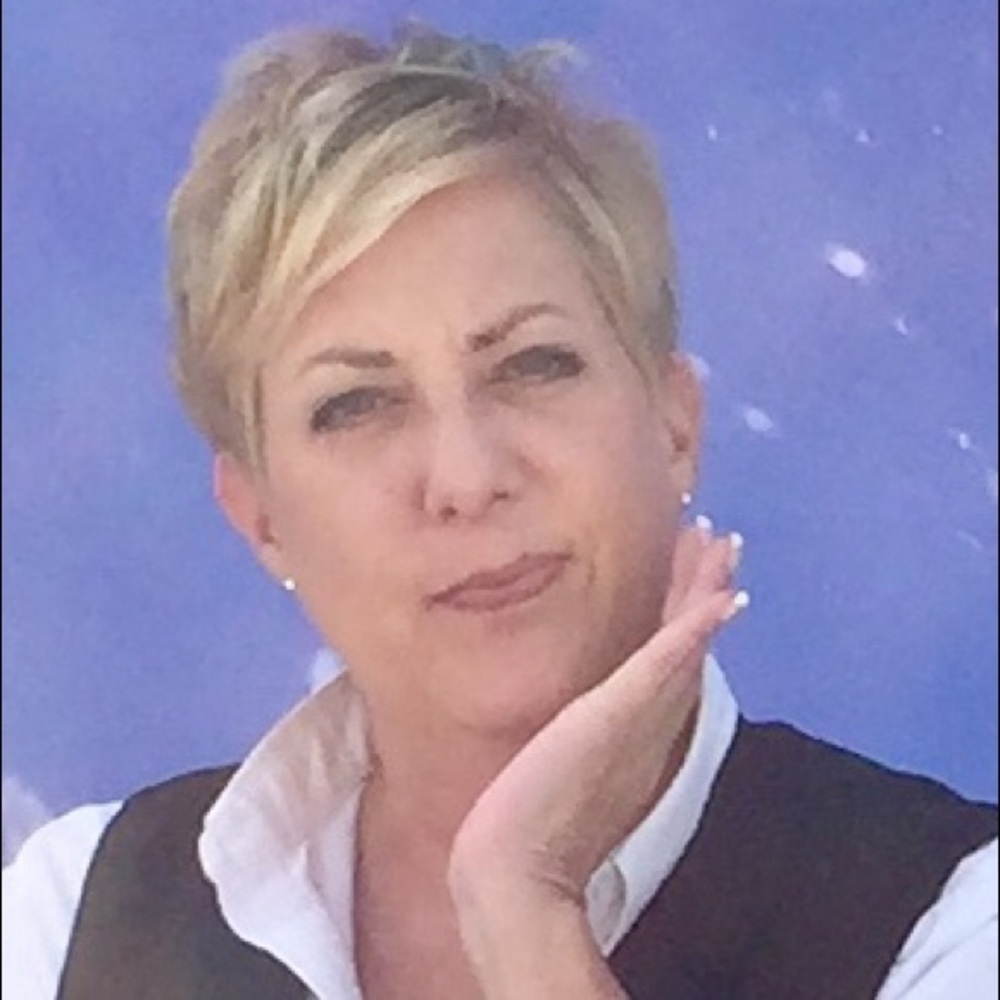 Meet your Posher, Carol